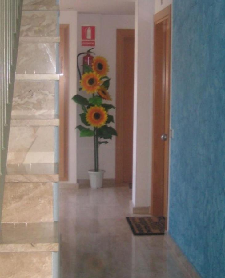 Apartamento En Segunda Linea De Mar, Wifi & A.C Кубеляс Екстериор снимка